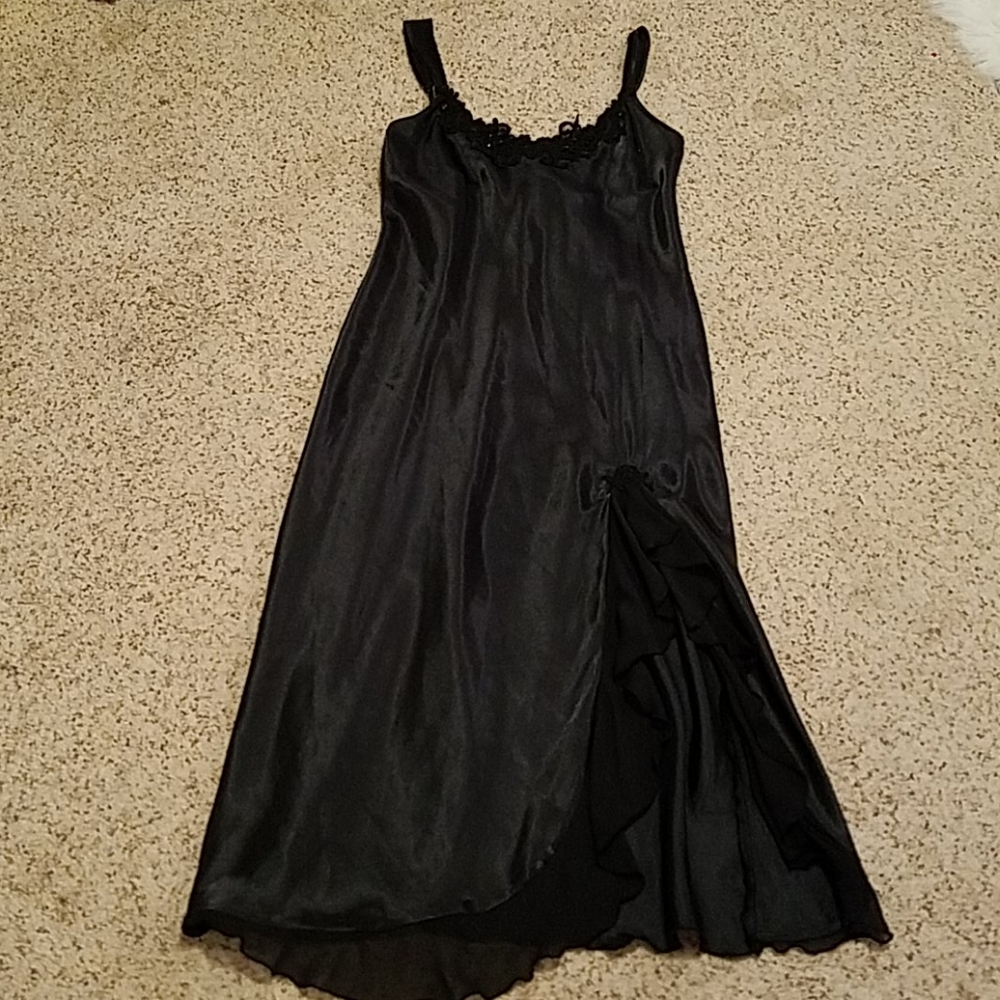 Fabulous Linea Donatella negligee